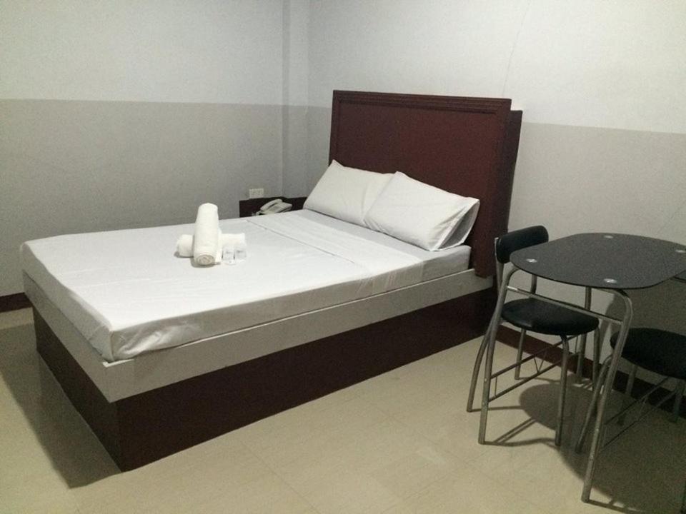 Jared Suites Upper Digos Exterior foto